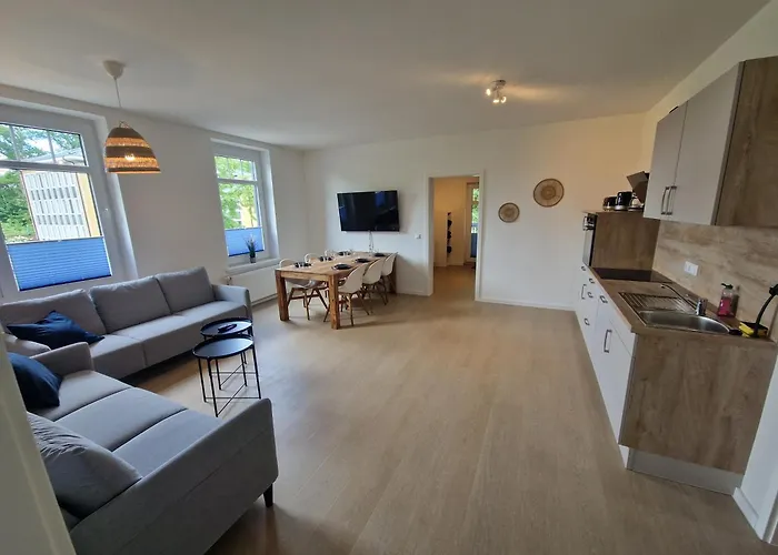 Kaiserliches Postamt * Hemmoor